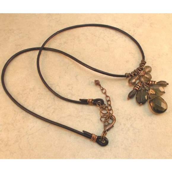 Smoky Quartz and Copper Cluster Pendant Necklace - Picture 3 of 3
